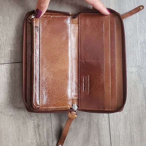 Wallet - Picture 4 of 5